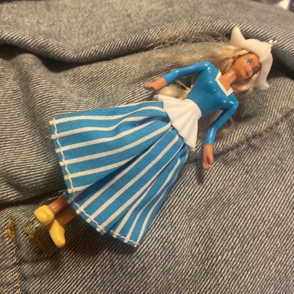 NEW Encore FIESSO💕sparkle high-tops 10/10.5+💙Barbie ornament/keychain - Picture 7 of 14